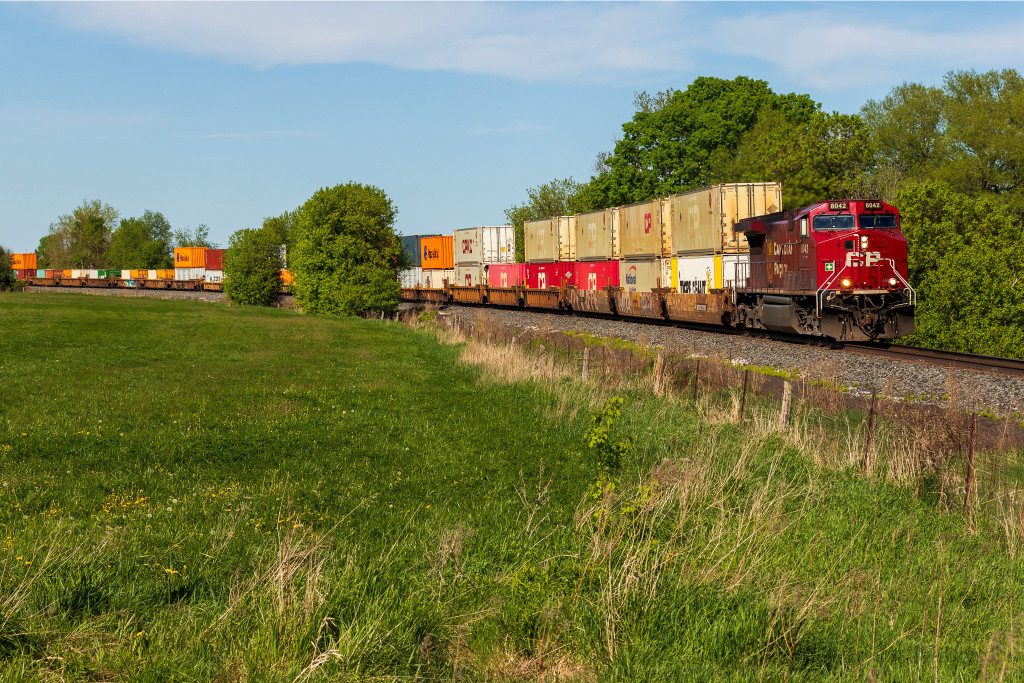 CP 8042